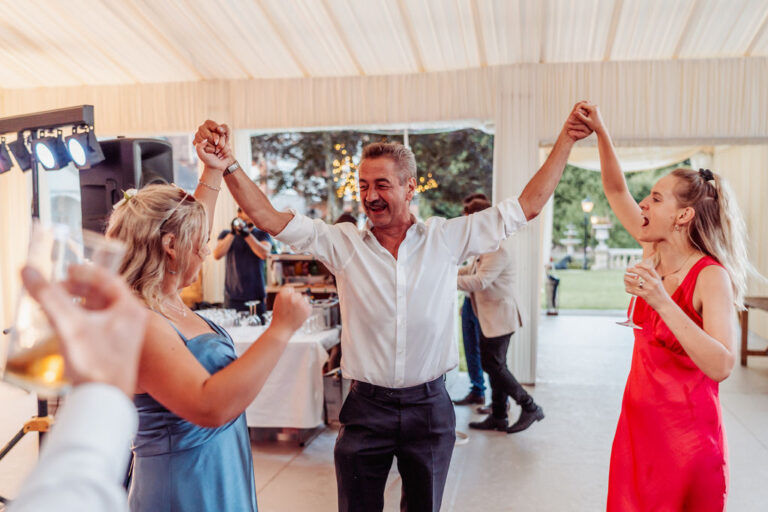 RosieandJamie_KingswoodManor,Surrey-828